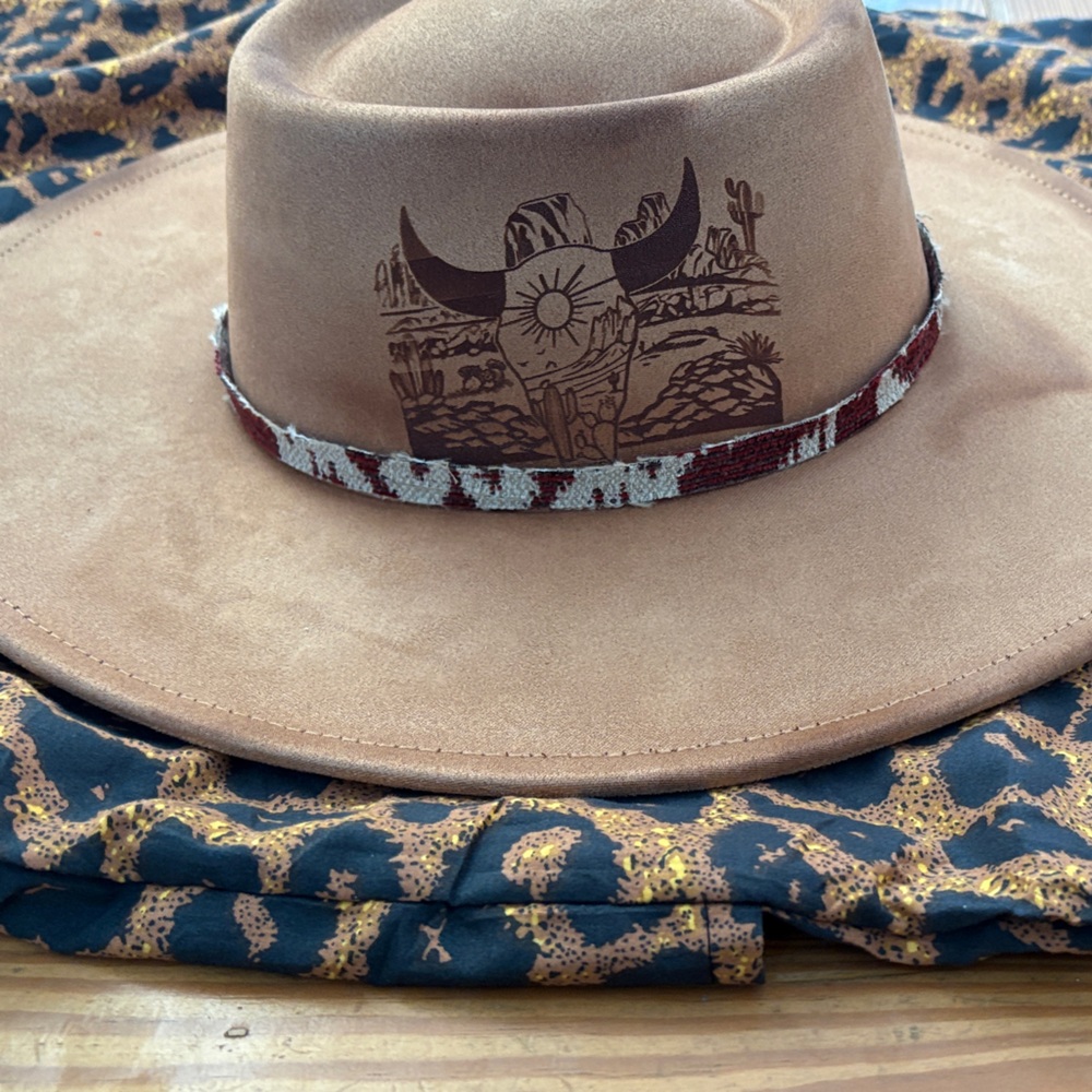 Nomad Tan Felt Hat with Artistic Band